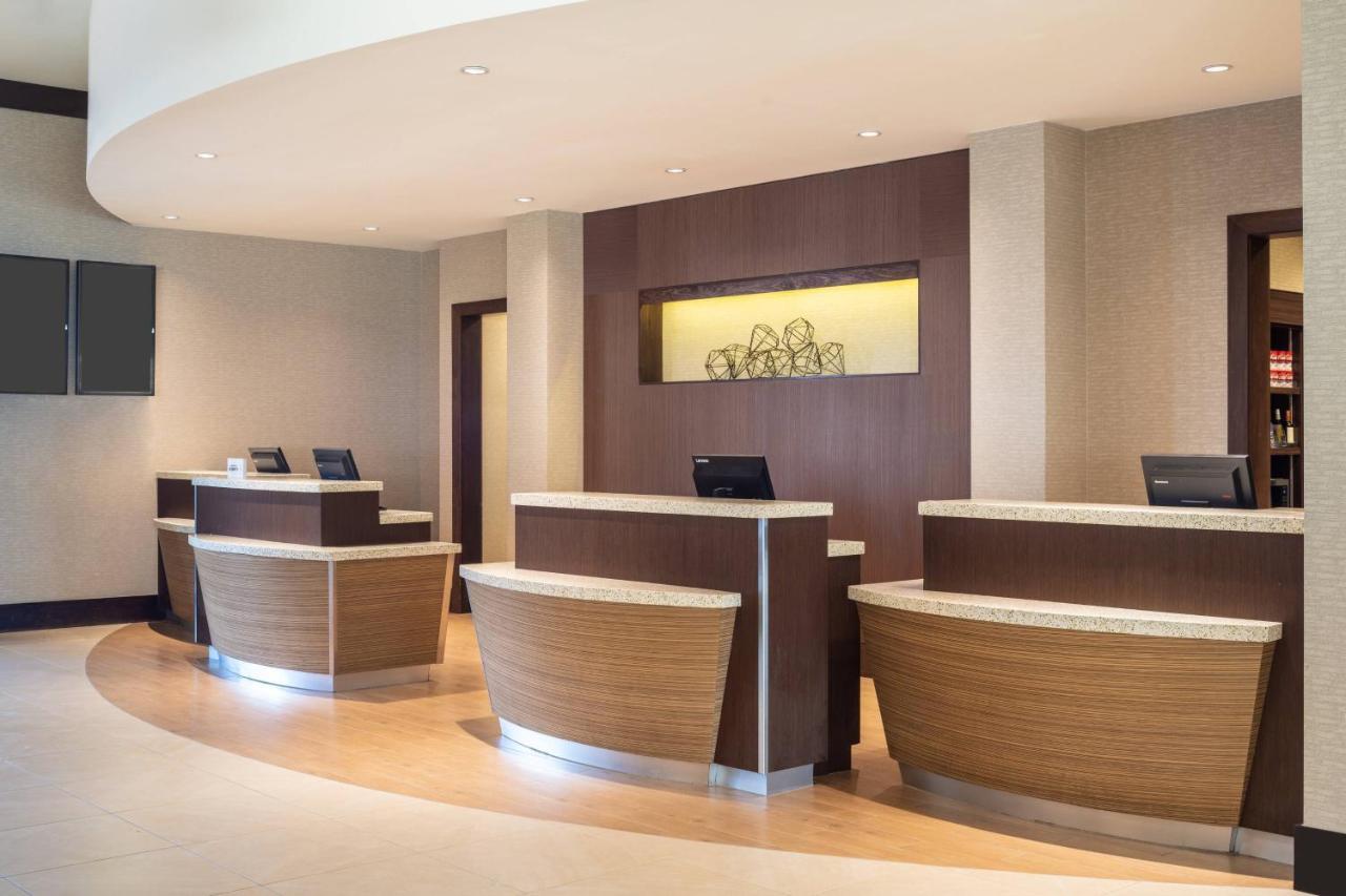 Готель Courtyard By Marriott Miami Airport Екстер'єр фото