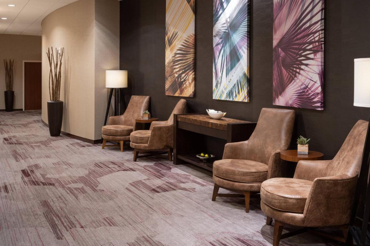 Готель Courtyard By Marriott Miami Airport Екстер'єр фото