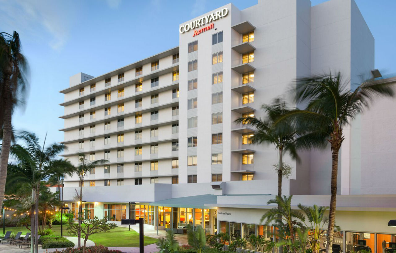 Готель Courtyard By Marriott Miami Airport Екстер'єр фото